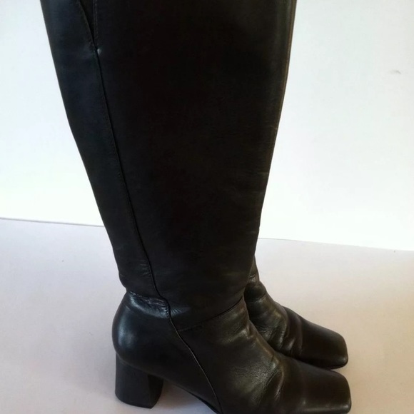 naturalizer black riding boots